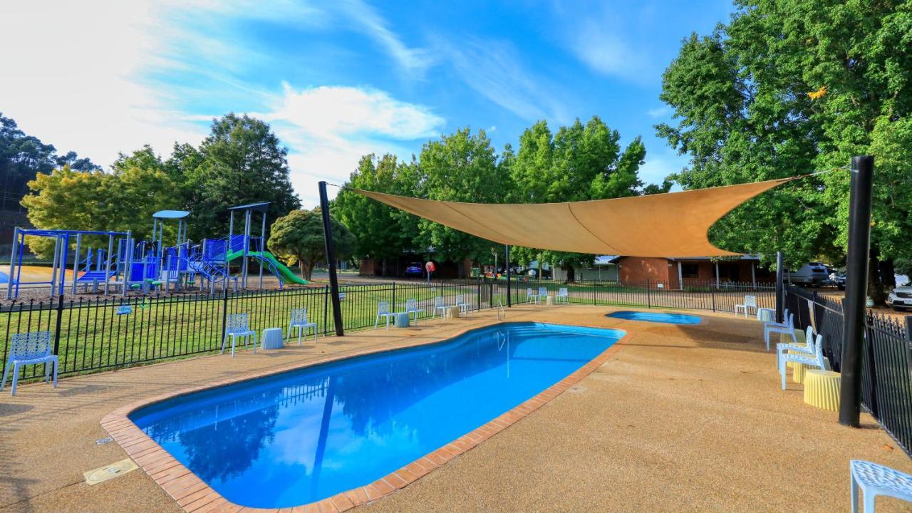 Big4 Porepunkah Holiday Park Bright Bagian luar foto